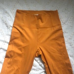 Girlfriend Collective High waisted Honey leggings